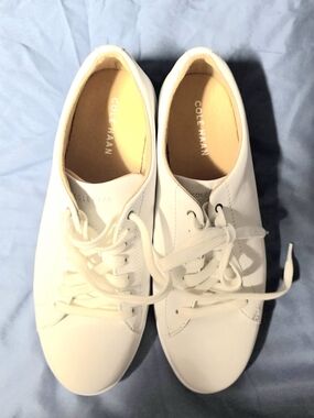Cole Haan Women's White Leather Lace-Up Sneakers. Size 10.5